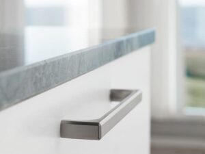 Uchwyt meblowy podłużny Fold Light 160 Metalowy Srebrny