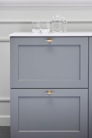 Gałka meblowa T-Bar Manor T 54 Metalowa Złota