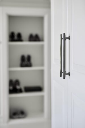 Uchwyt meblowy podłużny Villa 192 Metalowy Czarny Niklowany