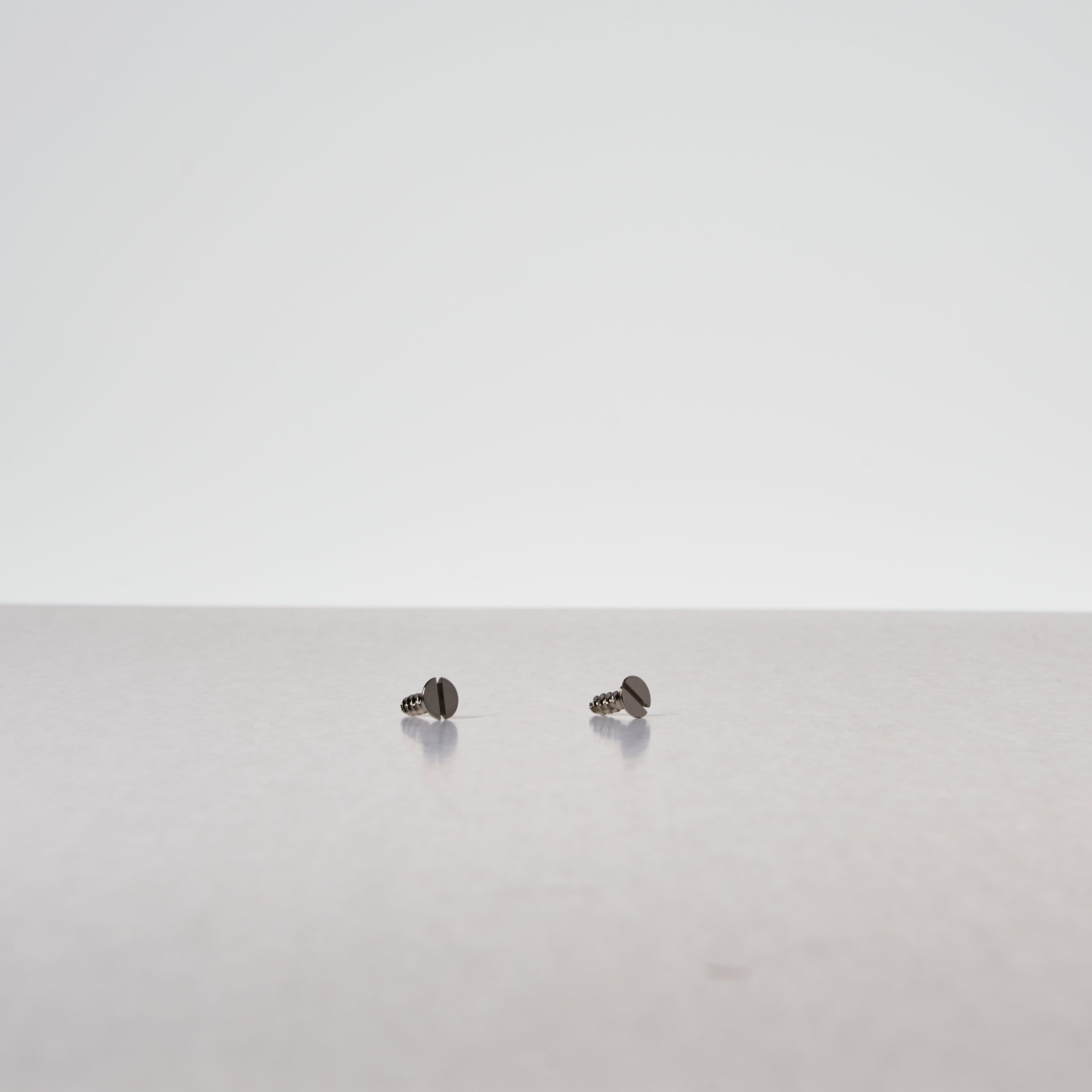 Wkręty samogwintujące 4,5 mm x 14 mm x 2 – Polerowany nikiel