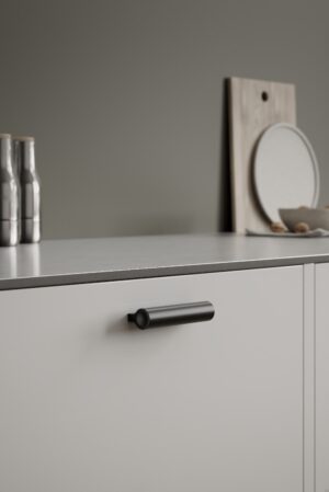 Uchwyt meblowy podłużny Lucente 64 Aluminiowy Czarny Matowy