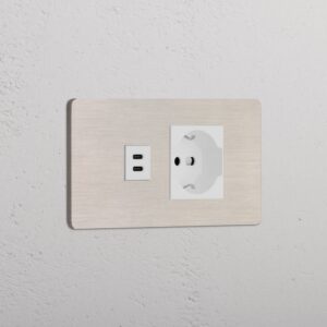 Grove 4-Module USB-C 30W & Schuko/Bipasso Socket – Satynowy nikiel, Biały