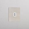 Kew Gniazdo USB-C 30 W w pojedynczej ramce – Satynowy nikiel, Biały