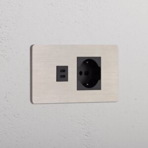 Grove 4-Module USB-C 30W & Schuko/Bipasso Socket – Satynowy nikiel, Czarny