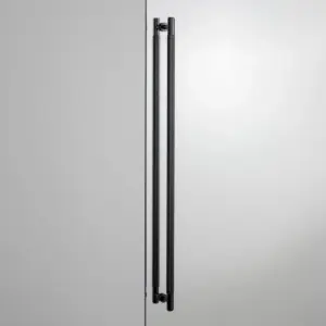 Uchwyt meblowy podłużny dwustronny Pull Bar Cross 724 – Czarny