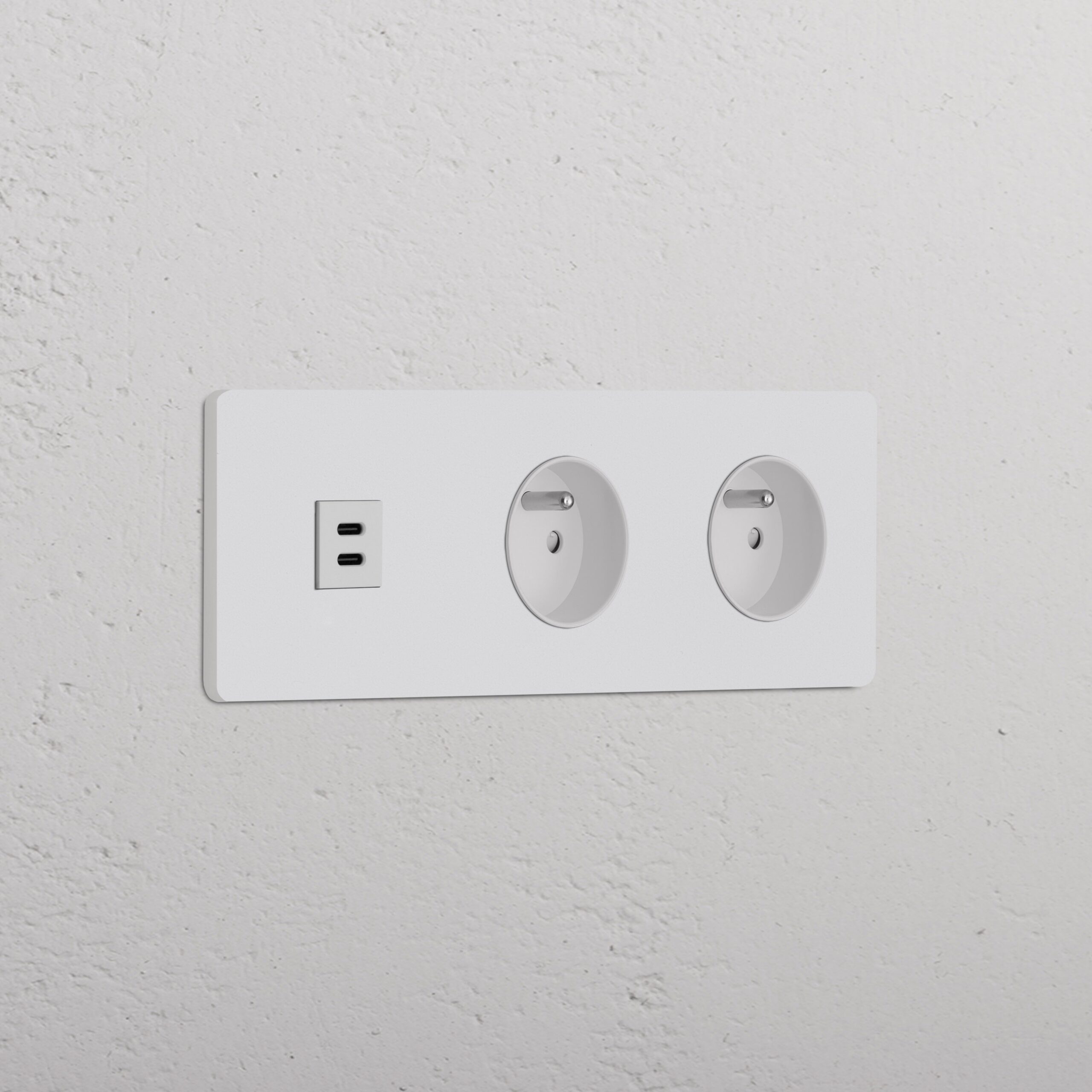 Grove Gniazdo USB-C 30 W i francusko/belgijskie typu E x 2 w potrójnej ramce – Do malowania, Biały