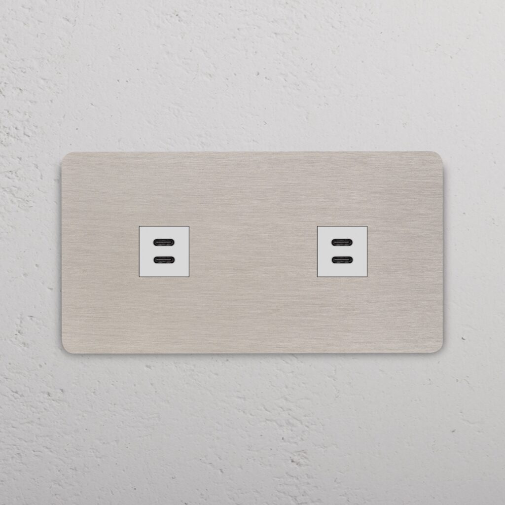 Grove Gniazdo USB-C 30 W x 2 w podwójnej ramce – Satynowy nikiel, Biały