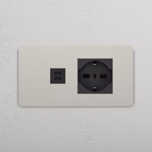 Grove 4-gniazdo USB-C 30 W i Schuko/Bipasso – Polerowany nikiel, Czarny