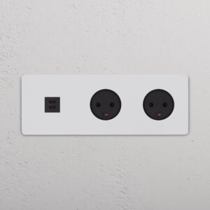 Grove Gniazdo USB-C 30 W i duńskie typu K x 2 w potrójnej ramce – Do malowania, Czarny