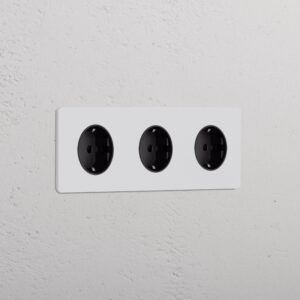 Grove Gniazdo Schuko typu F x 3 w potrójnej ramce – Do malowania, Czarny
