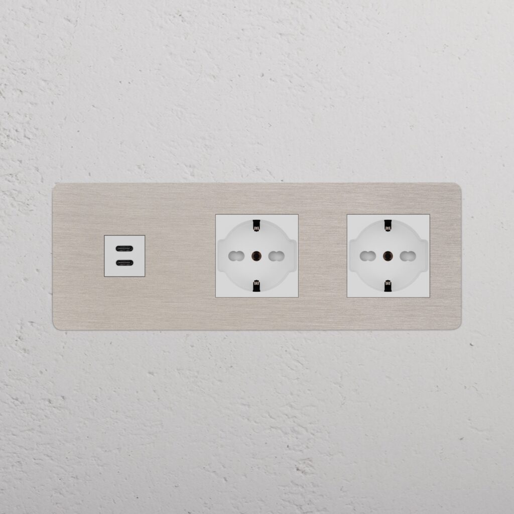 Kew Gniazdo USB-C 30 W i Schuko/Bipasso x 2 w potrójnej ramce – Satynowy nikiel, Biały
