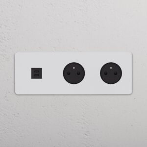Grove Gniazdo USB-C 30 W i francusko/belgijskie typu E x 2 w potrójnej ramce – Do malowania, Czarny