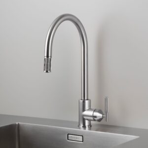 Bateria kuchenna z wyciąganą wylewką Mixer Linear ze Złączem Europejskim – Srebrny