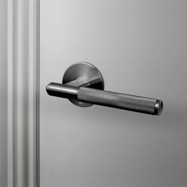 Klamka drzwiowa nieruchoma Linear Fixed 57 – Srebrny