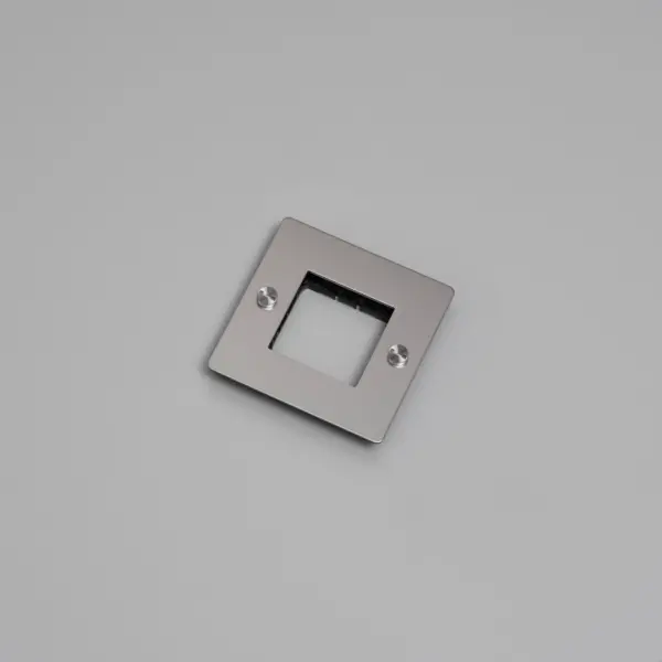 Ramka bez wypełnienia bez logotypu Plate 1G Standard Europejski – Srebrny (EU)