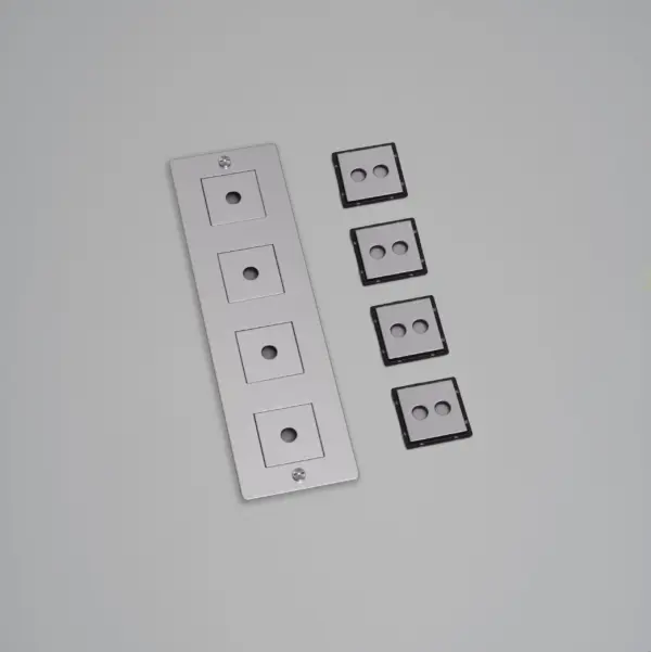 Ramka z wypełnieniem Pionowa Plate 4G Standard Europejski – Srebrny (EU)