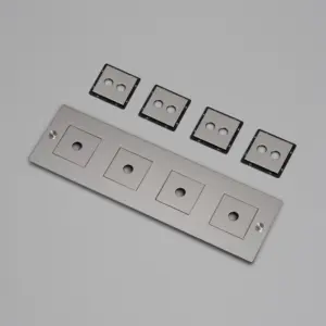 Ramka z wypełnieniem Pozioma Plate 4G Standard Europejski – Srebrny (EU)