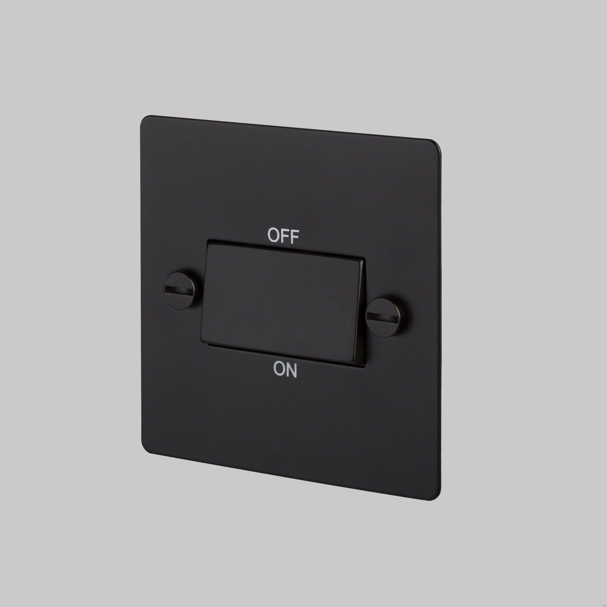 Włącznik izolacyjny wentylatora Isolator Standard Brytyjski – Czarny (UK)