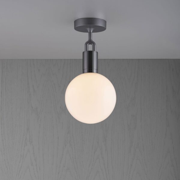 Lampa sufitowa z kloszem Forked M z Mlecznym Kloszem