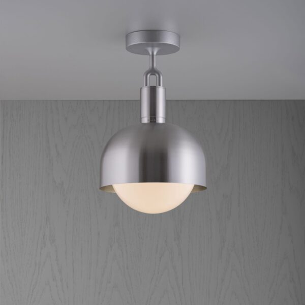 Lampa sufitowa Forked M z osłoną ową Srebrną i Mlecznym Kloszem