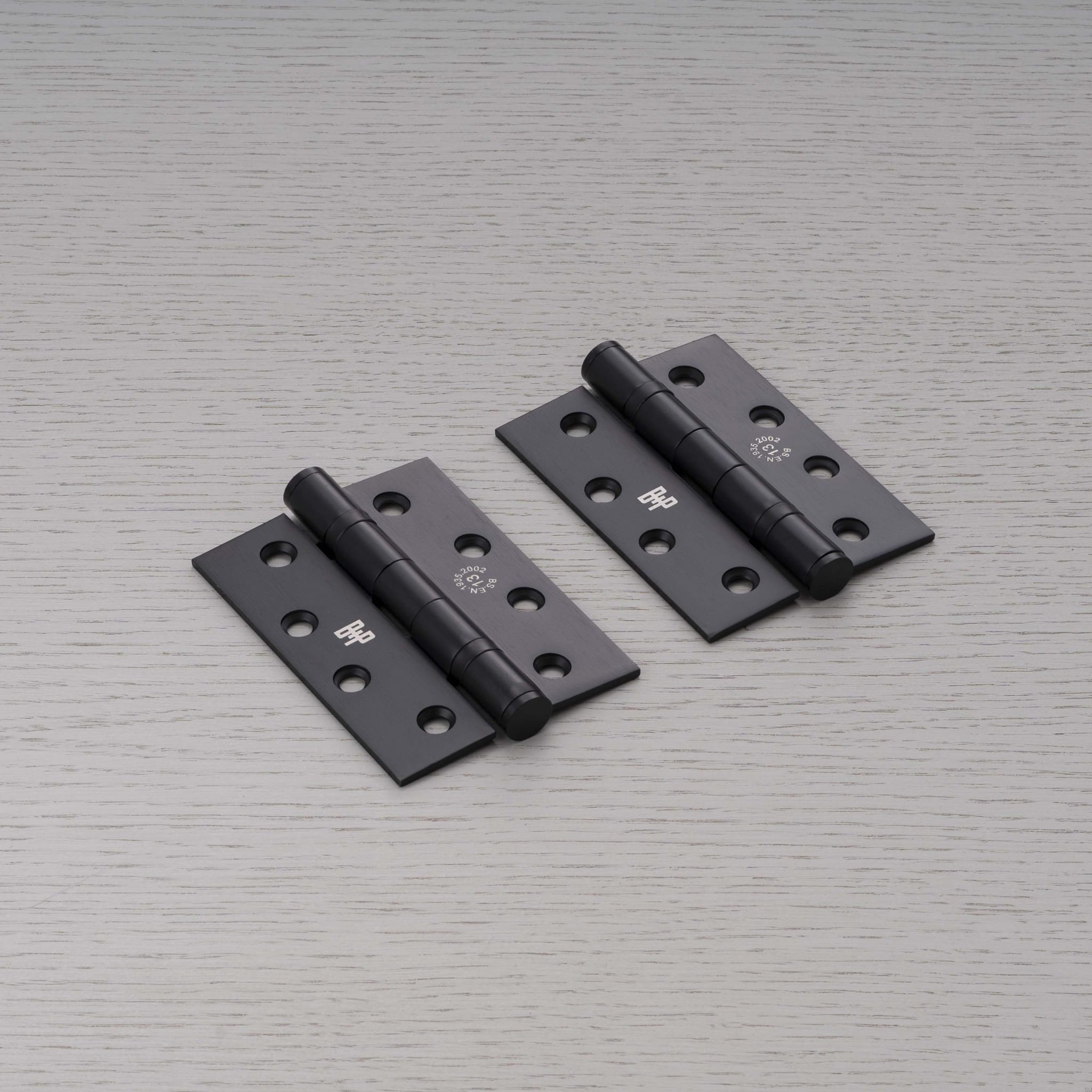 Zawiasy do drzwi Hinge 102 x 76 x 3 mm Welder’s Black (zestaw 2 szt.) – Czarny