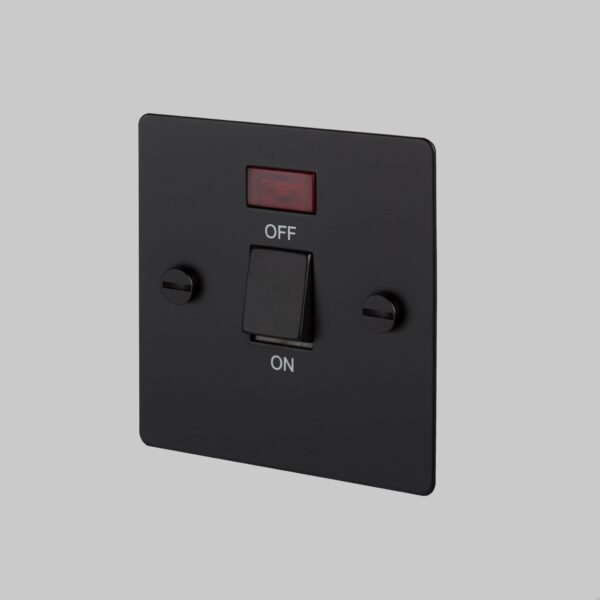 Włącznik dwubiegunowy Isolator 20A Standard Brytyjski – Czarny (UK)
