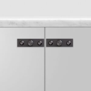 Gałka meblowa z podkładką Linear Plate 12 (zestaw) – Gun Metal