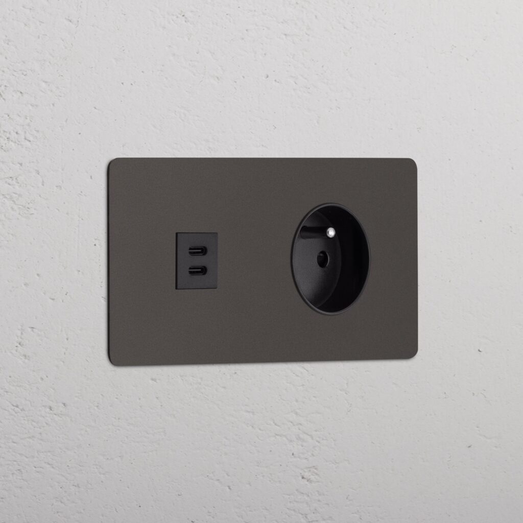 Kew Gniazdo USB-C 30 W i francusko/belgijskie typu E w podwójnej ramce – Brąz, Czarny