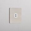 Grove Gniazdo USB-C 30 W w pojedynczej ramce – Satynowy nikiel, Biały