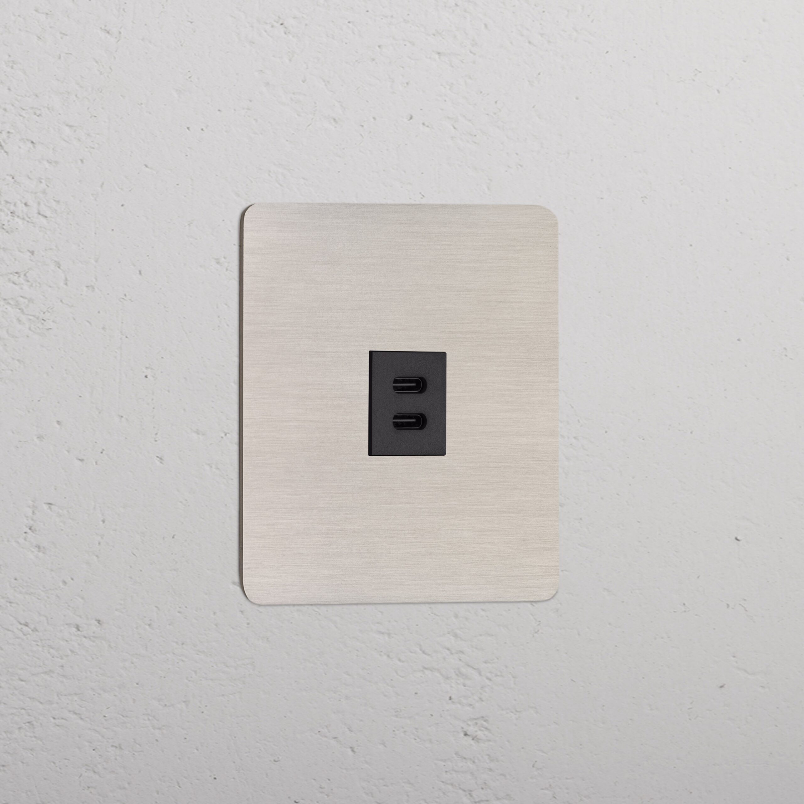 Kew Gniazdo USB-C 30 W w pojedynczej ramce – Satynowy nikiel, Czarny