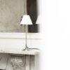 Cotswold mała lampa stołowa z delikatną porcelaną – Polerowany nikiel