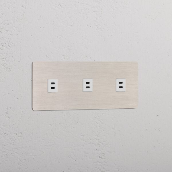 Kew Gniazdo USB-C 30 W x 3 w potrójnej ramce – Satynowy nikiel, Biały