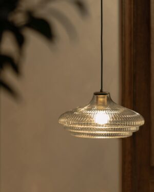 Brookfield duża lampa wisząca z ryflowanym szkłem – Antyczny mosiądz