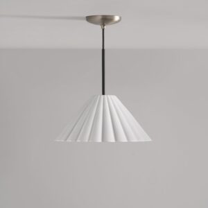 Cotswold średnia lampa wisząca z delikatną porcelaną – Satynowy nikiel