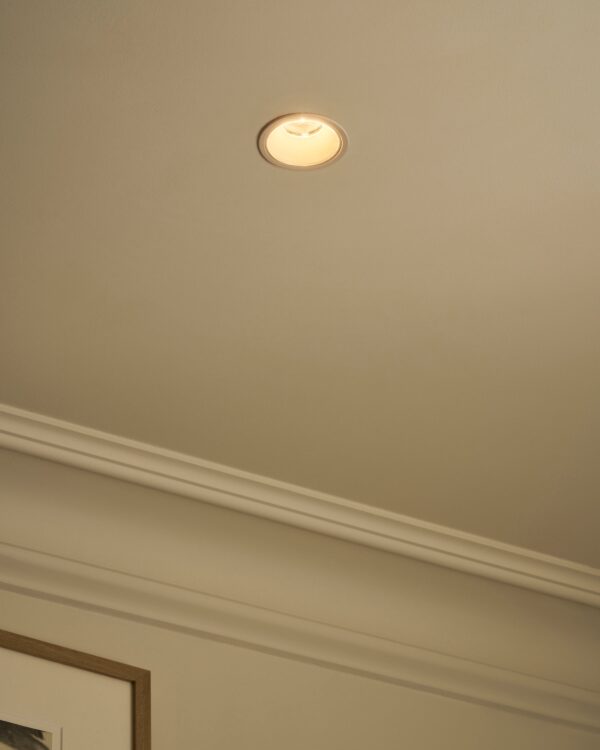 Buxton ognioodporna stała oprawa oświetleniowa typu downlight 50 mm – Do malowania