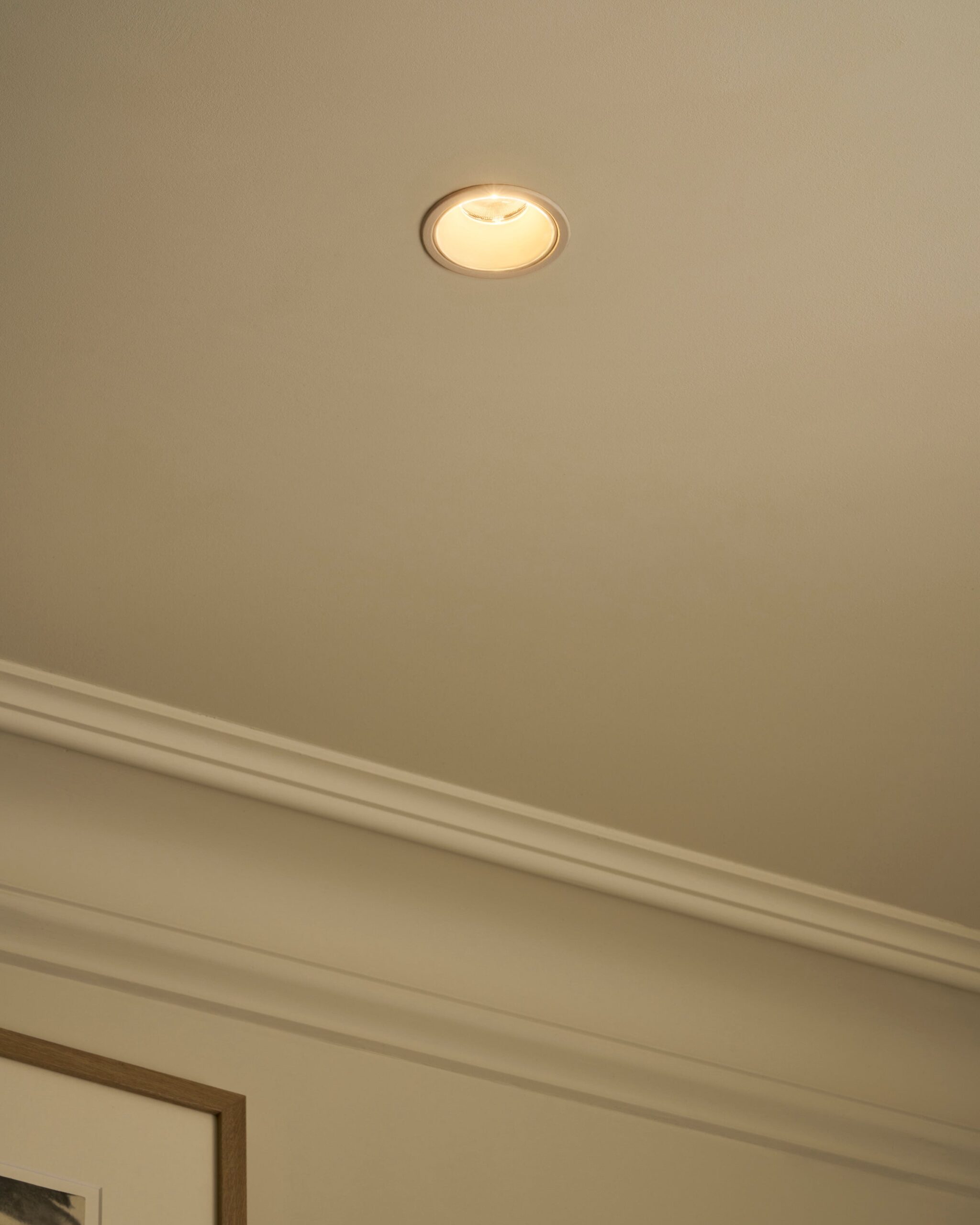 Buxton ognioodporna stała oprawa oświetleniowa typu downlight 50 mm – Do malowania
