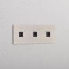 Grove Gniazdo USB-C 30 W x 3 w potrójnej ramce – Satynowy nikiel, Czarny