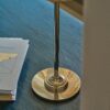 Cotswold plisowana lampa stołowa lniany odcień żółci z możliwością ładowania – Polerowany nikiel