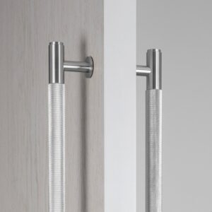 Uchwyt meblowy podłużny dwustronny Pull Bar Cross 225 – Srebrny