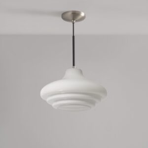 Brookfield średnia lampa wisząca z opalowym szkłem – Satynowy nikiel