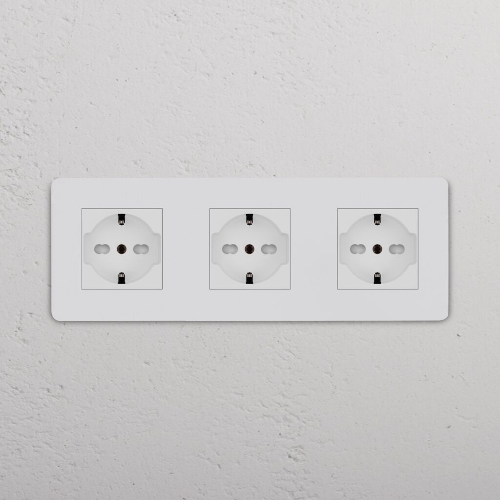 Grove Gniazdo Schuko/Bipasso x 3 w potrójnej ramce – Do malowania, Biały