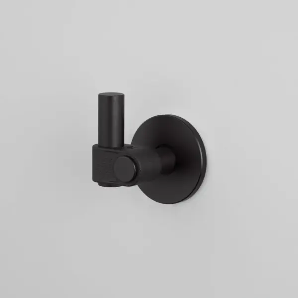 Wieszak ścienny Cast 70 Welder’s Black – Czarny