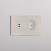 Grove Gniazdo USB-C 30 W i Schuko typu F x 2 w podwójnej ramce – Satynowy nikiel, Biały