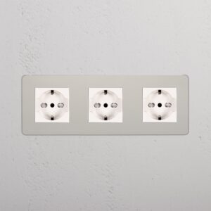Kew Gniazdo Schuko/Bipasso x 3 w potrójnej ramce – Polerowany nikiel, Biały