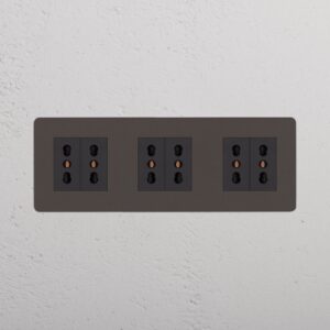 Kew Gniazdo Bipasso x 6 w potrójnej ramce – Brąz, Czarny