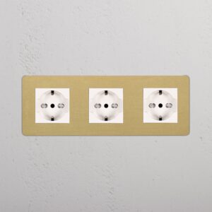 Kew Gniazdo Schuko/Bipasso x 3 w potrójnej ramce – Antyczny mosiądz, Biały