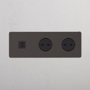 Kew Gniazdo USB-C 30 W i Schuko typu F x 2 w potrójnej ramce – Brąz, Czarny