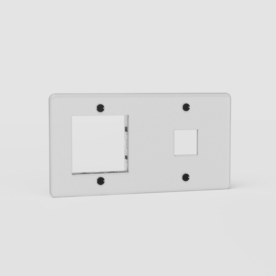 Kew Podwójna ramka modułowa na 1 x keystone oraz 1 x moduł 45 mm – Przezroczysty, Czarny