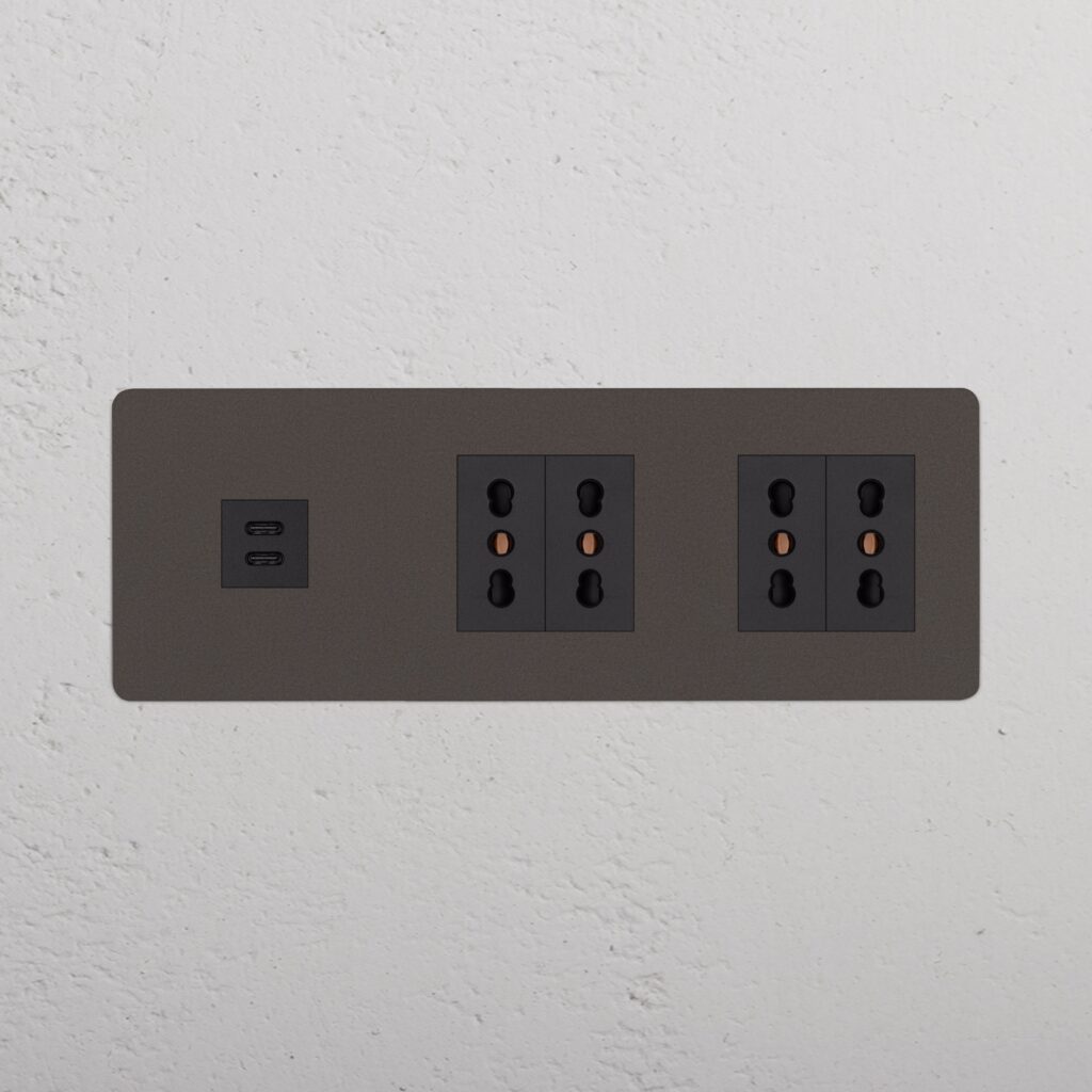Kew Gniazdo USB-C 30 W i Bipasso x 4 w potrójnej ramce – Brąz, Czarny