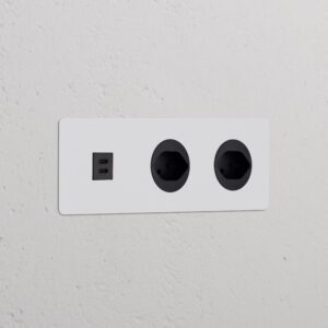 Kew Gniazdo USB-C 30W i szwajcarskie typu J x 2 w potrójnej ramce – Do malowania, Czarny